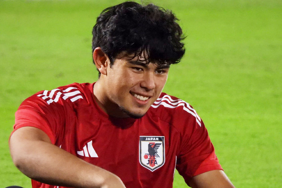 奇跡の突破で…日本とメキシコが「一緒に大騒ぎ」 食堂で歓喜の瞬間「全員、笑顔でした」（FOOTBALL ZONE） - Yahoo!ニュース