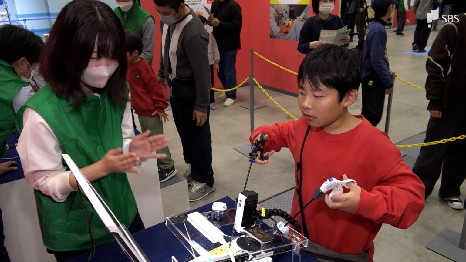 本物の医療器具を操作して“腹腔鏡手術体験”や医師による“心臓カテーテル実演”も 静岡・沼津市で「メディメッセージ2025」(静岡放送(SBS)) – Yahoo!ニュース 本物の医療器具を操作して“腹腔鏡手術体験”や医師による“心臓カテーテル実演”も 静岡・沼津市で「メディメッセージ2025」(静岡放送(SBS)) - Yahoo!ニュース