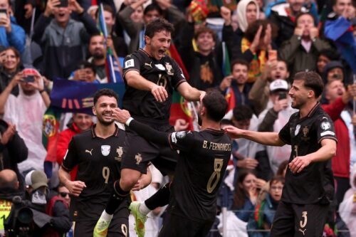 C・ロナウド不在もなんのその！ ポルトガルが大量9ゴール、7大会連続9度目のW杯出場決定（サッカーキング） - Yahoo!ニュース