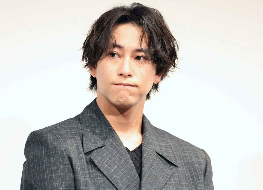 佐野岳が全治９カ月の重傷 ＴＢＳ「最強スポーツ男子頂上決戦」収録で 跳び箱１７段で着地右足ひねる（デイリースポーツ） - Yahoo!ニュース