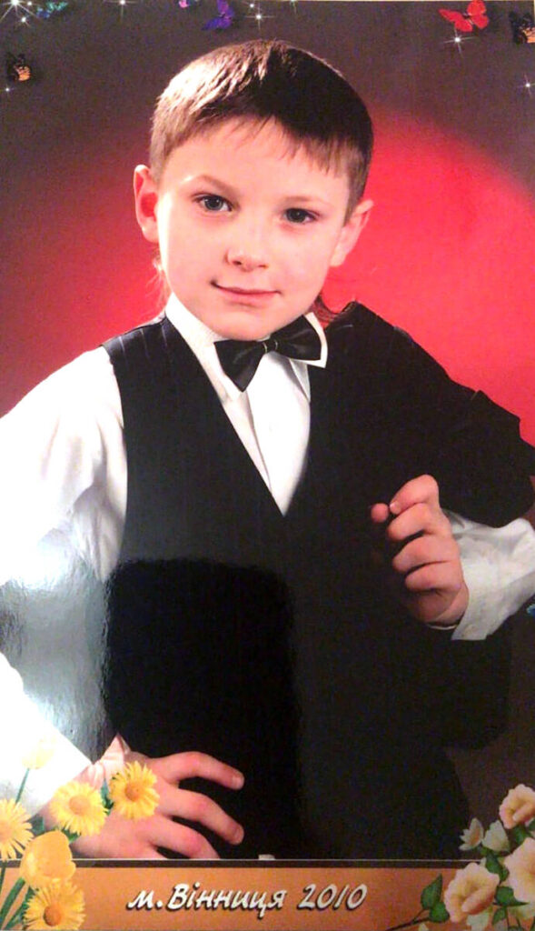 幼い頃の安青錦（本人提供）