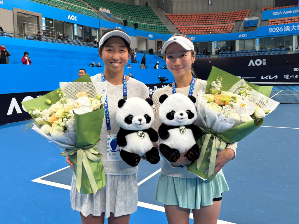 小堀桃子／清水綾乃がオーストラリアン・オープン女子ダブルスの本戦出場権を獲得 [AOワイルドカード・プレーオフ／テニス]（テニスマガジンONLINE） - Yahoo!ニュース