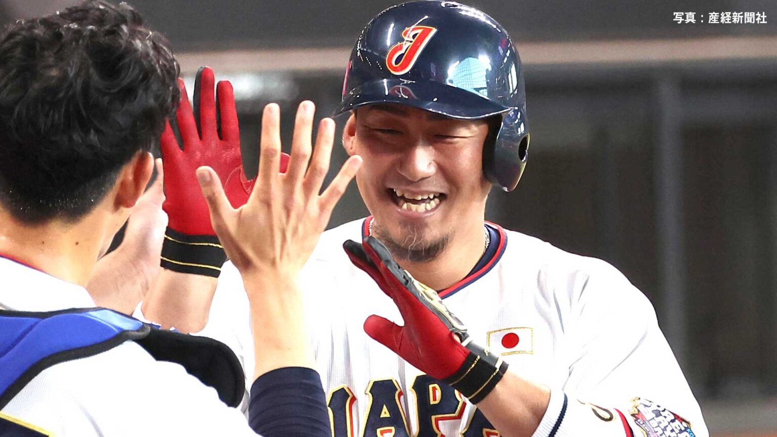 “レジェンドが熱戦”日韓OB戦 中田翔が北海道で豪快弾 エスコン初アーチに笑顔 イ デホも本塁打【日韓ドリームプレーヤーズゲーム2025】（TBS NEWS DIG Powered by JNN）