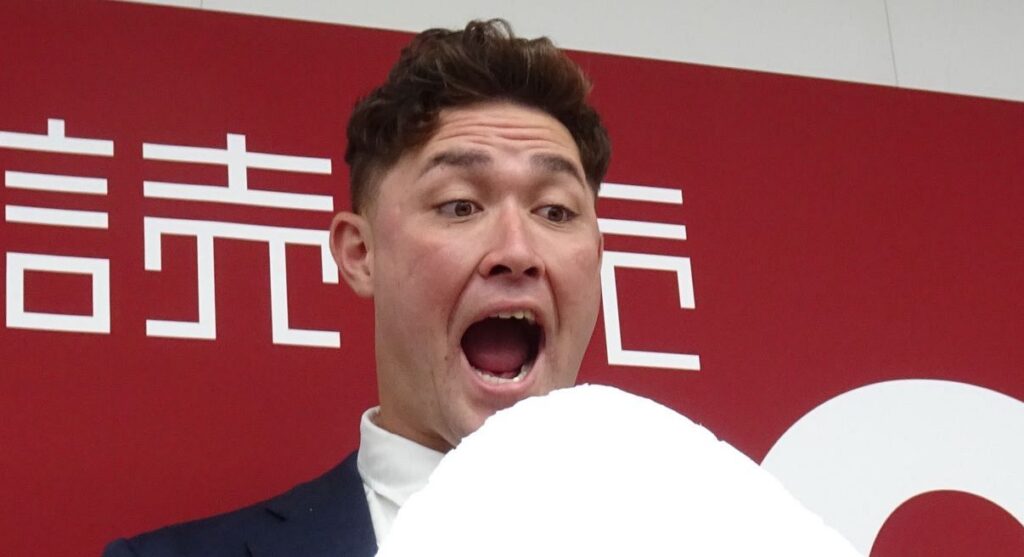 「大きすぎて娘にしか見えない」電撃婚発表〝ビッグカップル〟2ショットが話題「これはビビった」「まさかすぎるやんけ」 - 西スポWEB OTTO!