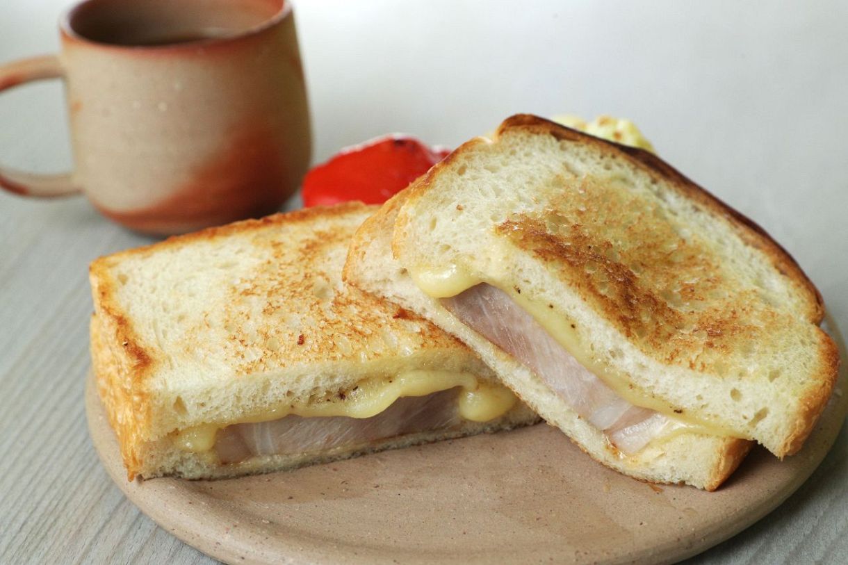 ハムチーズサンド1320円