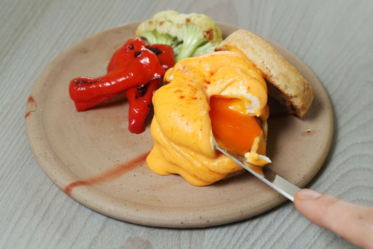 エッグベネディクト1320円