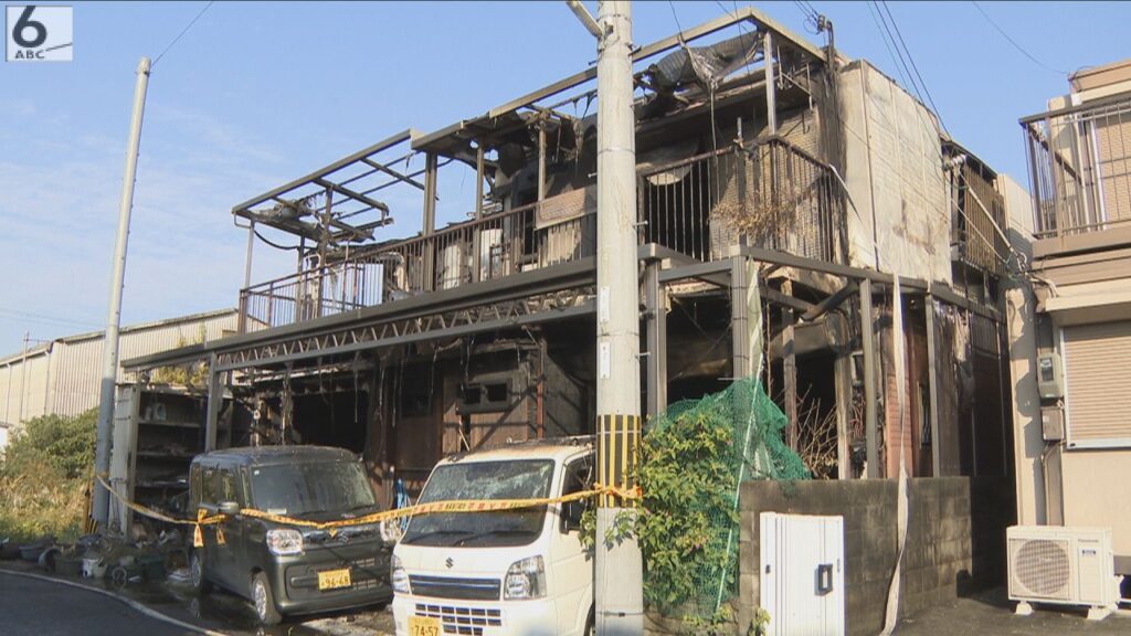 和歌山市で住宅全焼　焼け跡から遺体　独居の８０歳女性と連絡とれず