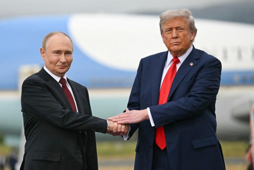 トランプ大統領「キエフに土地と武器の放棄を強制するモスクワとの秘密協定を承認」