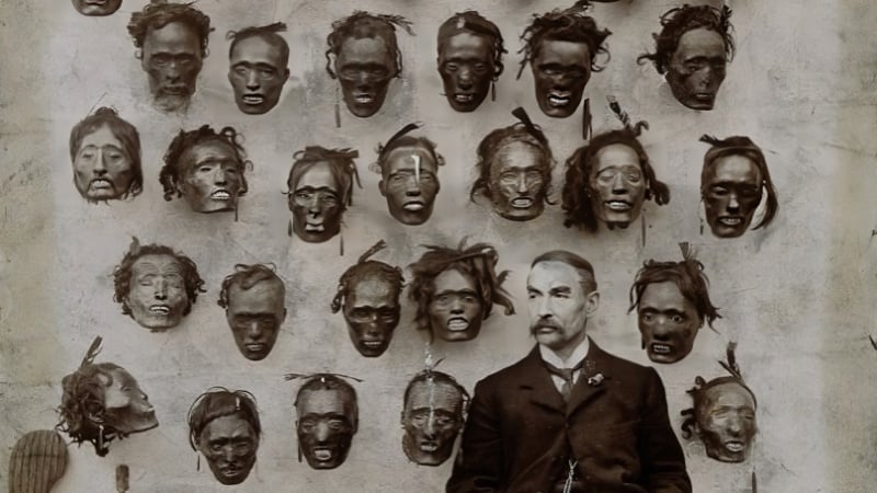 西側の犯罪を再考する | ニュージーランドにおける英国の犯罪 – Pars Today イギリス植民地主義者が収集した、同国侵略軍との戦闘で殺害されたニュージーランド先住民の頭部;ニュージーランド、1895年