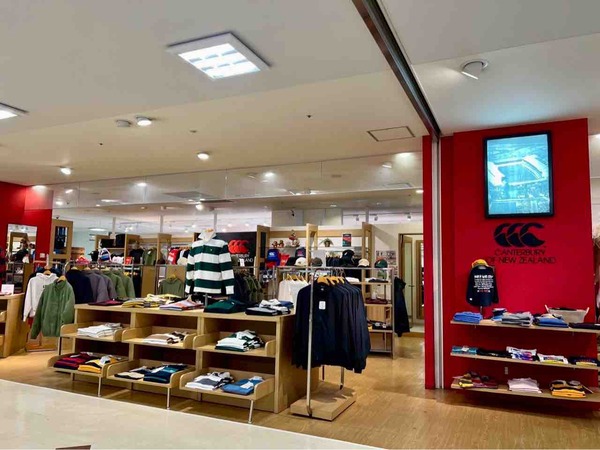 万代シテイ『ラブラ万代』内にある『CANTERBURY ラブラ万代(カンタベリー オブ ニュージーランド)』が閉店するらしい。 : にいがた速報 CANTERBURY ラブラ万代(カンタベリー オブ ニュージーランド)