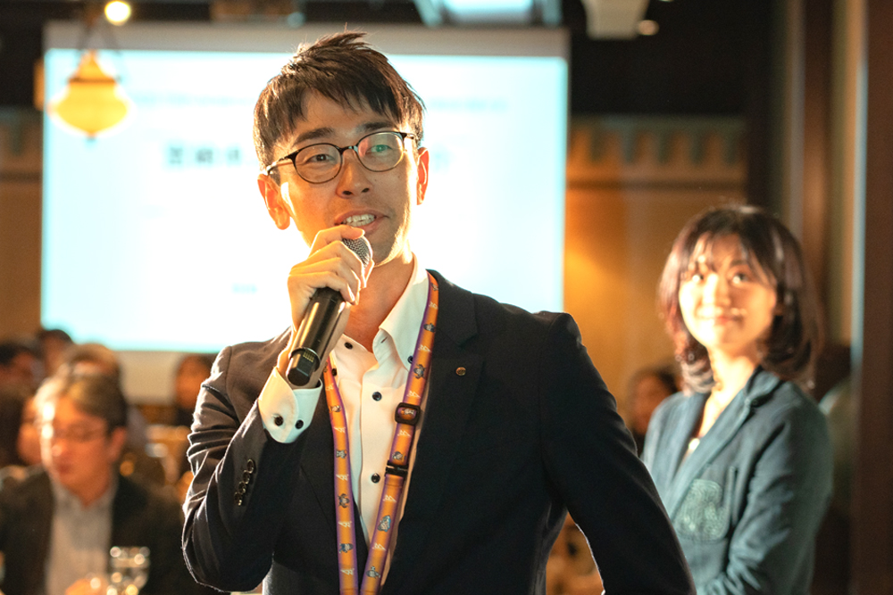 イベント当日は延岡市長の三浦久知氏も会場にかけつけ、延岡食材はもちろん、延岡発祥のご当地グルメである‟チキン南蛮”や‟辛麺”を紹介した。さらに、‟鍵かけモニュメント“で有名な‟笠沙の御碕“や‟パックン岩”など延岡の観光名所も精力的に紹介し、延岡の魅力を訴求した