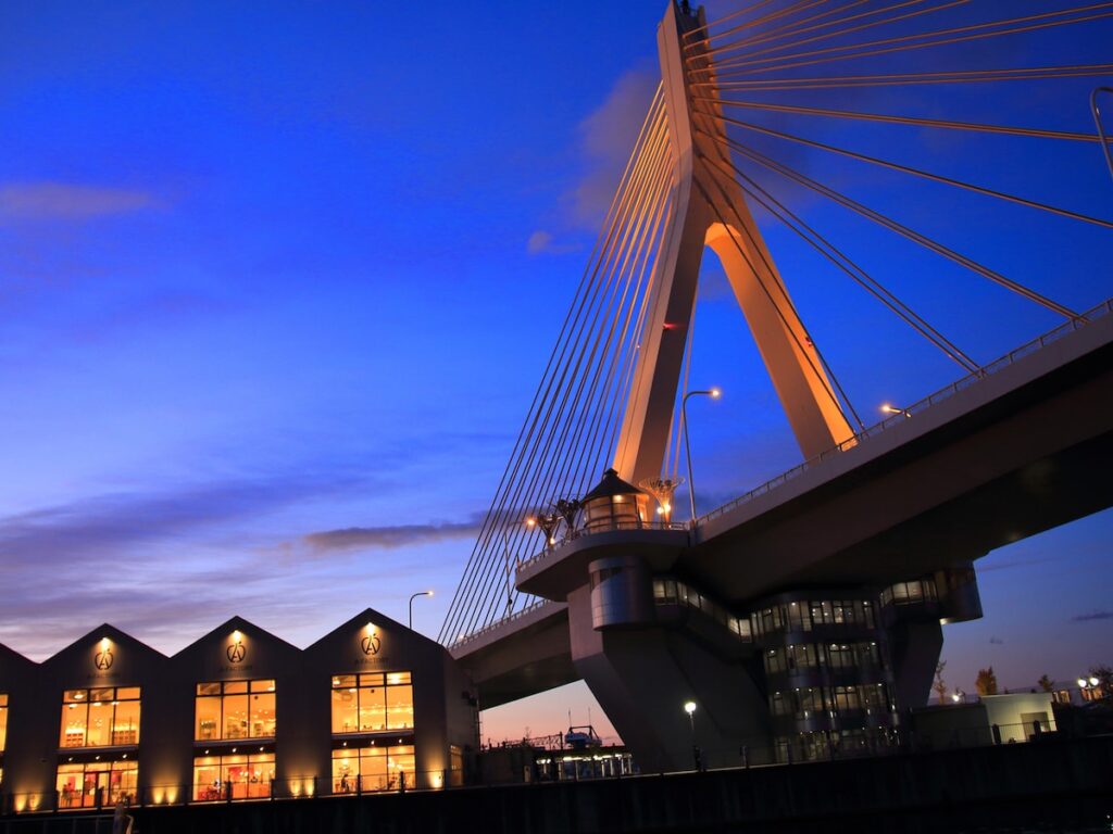 「光熱費・水道代」の支出額が多い地域ランキング。2位「青森市」、1位は？ - All About ニュース