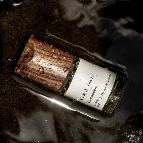 エスティ ローダー、メキシコの高級フレグランスブランド「Xinú(シヌー)」に少数持分出資 – FashionNetwork 日本 エスティ ローダー、メキシコの高級フレグランスブランド「Xinú(シヌー)」に少数持分出資 - FashionNetwork 日本