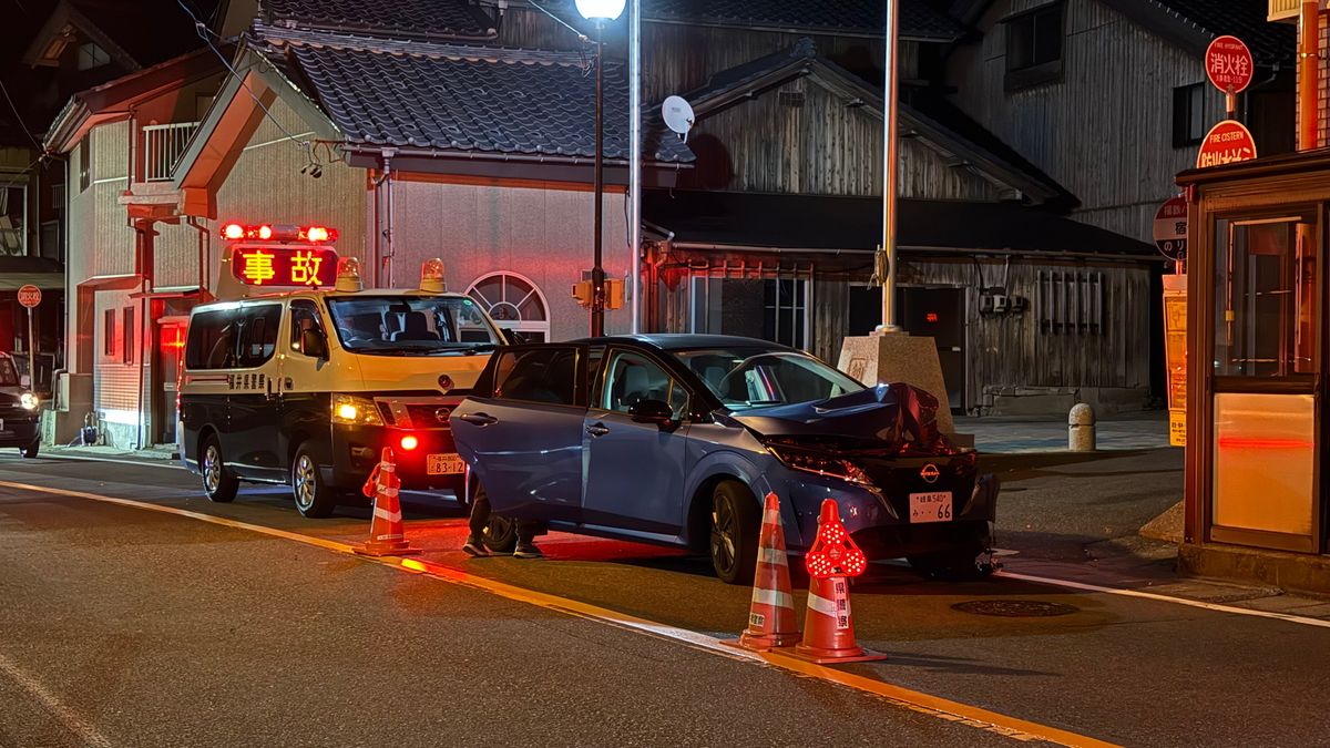 軽トラックに乗ろうとしていたところに…乗用車が突っ込む　90歳女性が骨盤骨折の重傷　越前町宿の国道305号