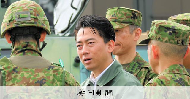 小泉防衛相、語った「守り抜く」決意　台湾有事を念頭に増強続く島で [高市早苗首相　自民党総裁][台湾有事答弁めぐる日中応酬　存立危機事態　高市首相　中国]：朝日新聞