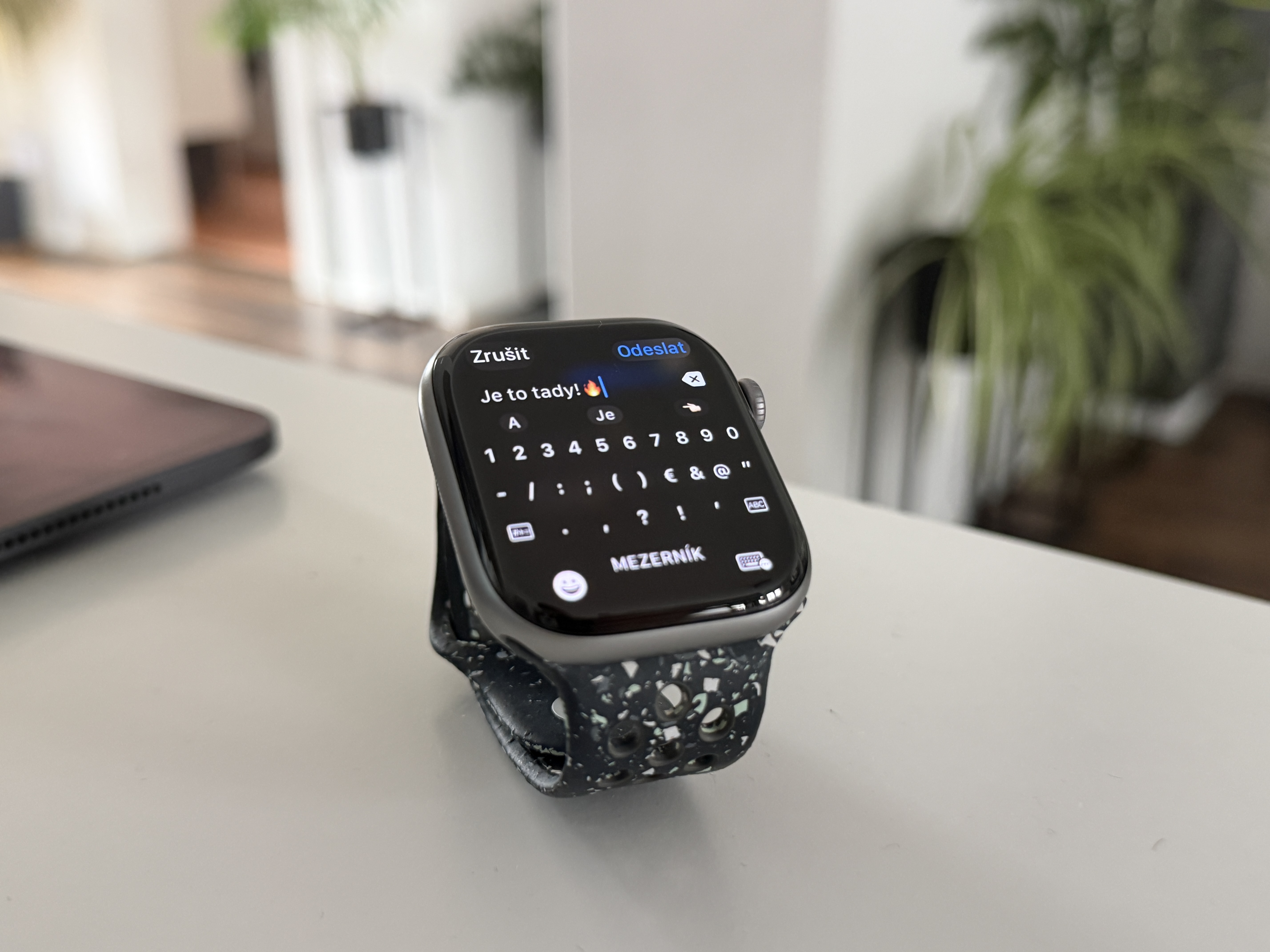Apple Watch キーボード2