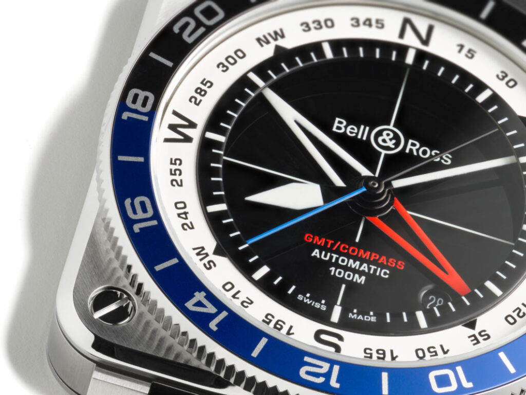 BR0393-COM-ST-SRB_Top1