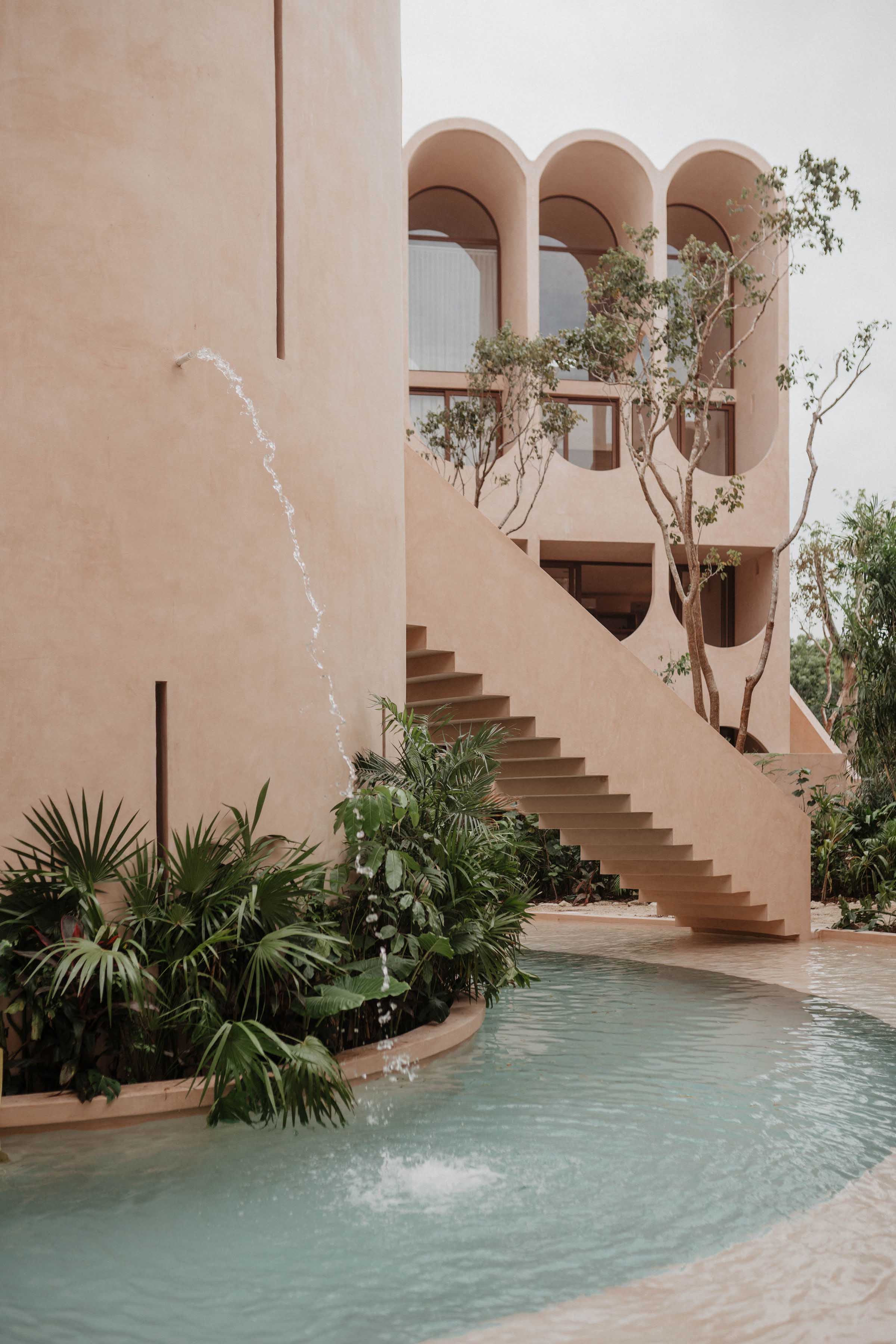 〈バベル（Babel）〉V Taller