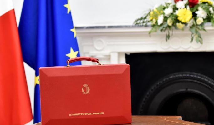 私は、マルタの物価が高くなりすぎていること、そして政府が問題に資金を投じていることを予算がどのように確認しているかについてのこの記事を読みました。どう思いますか？同意しますか？記事へのリンクは以下です。