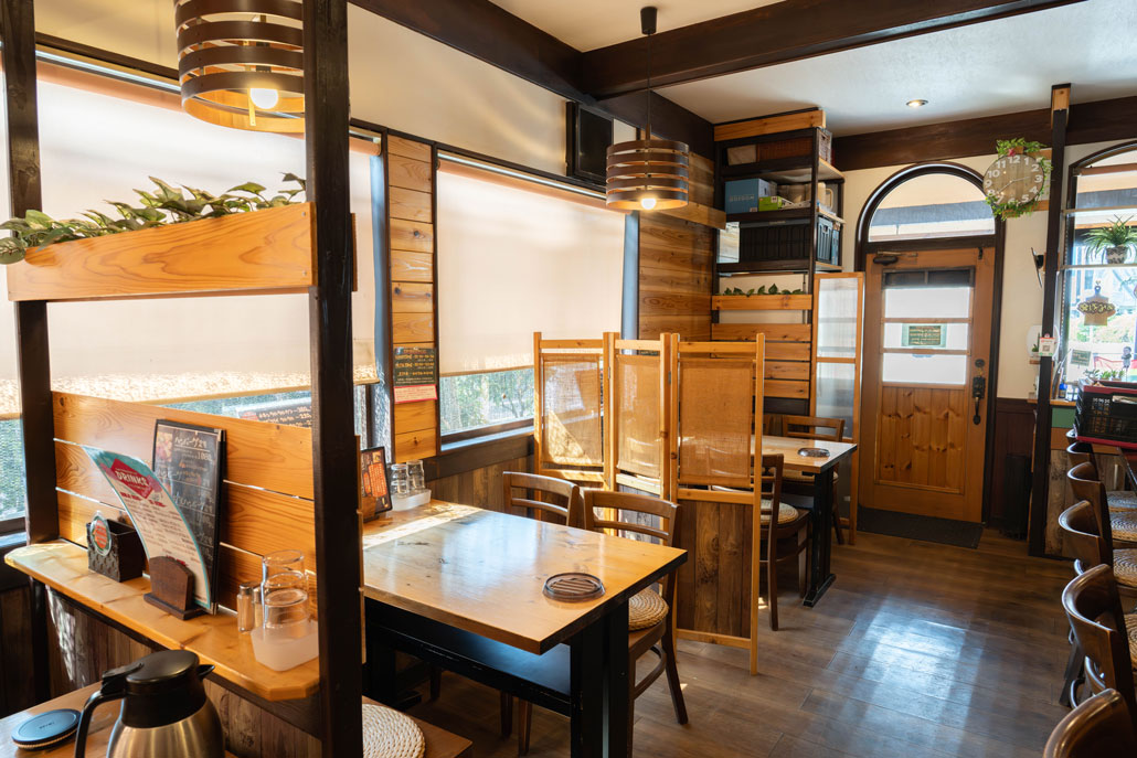 CAFE＆DINING UP　店内画像２