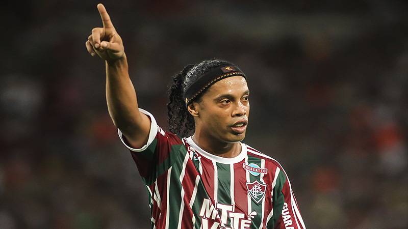 ブラジルの伝説の選手が名を上げたスタジアムが取り壊される | Football Tribe Japan