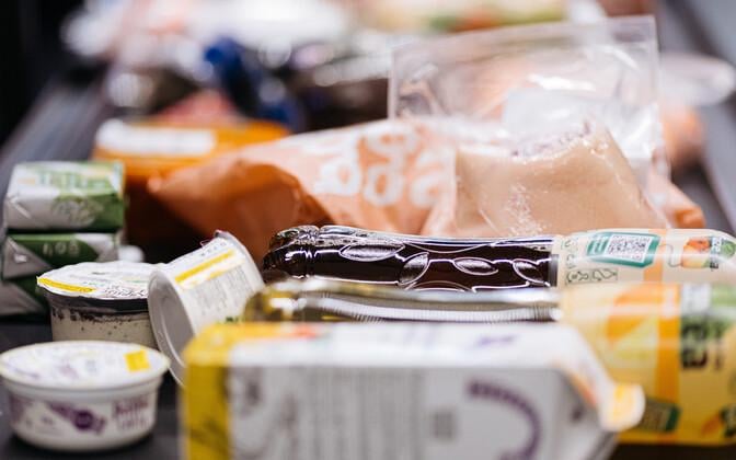 ラトビアは食品の付加価値税を引き下げ、年金受給者の雇用を促進する計画