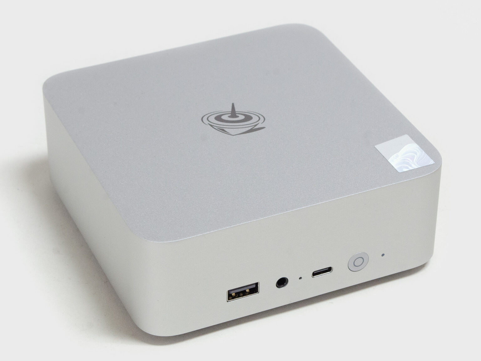 【西川和久の不定期コラム】7万円台で静音、そして電源内蔵がうれしいミニPC「Beelink EQi13 Pro」 - PC Watch