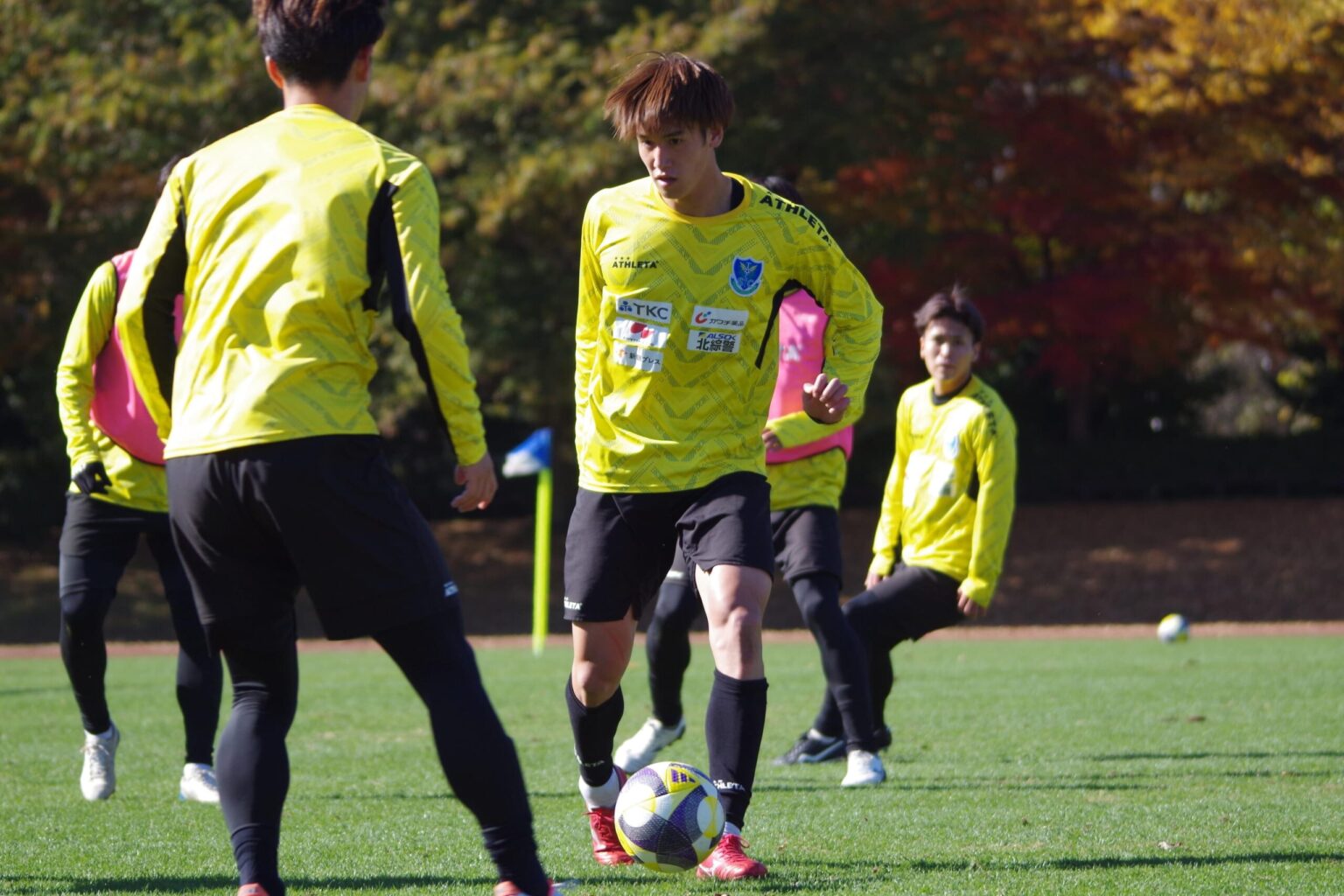 熱く、しかし冷静に。ホーム一丸で勝ち切り、望みをつなげ。【J3第37節 ガイナーレ鳥取戦 プレビュー&コラム】(25.11.22) : 「栃木フットボールマガジン」鈴木康浩 熱く、しかし冷静に。ホーム一丸で勝ち切り、望みをつなげ。【J3第37節 ガイナーレ鳥取戦 プレビュー&コラム】(25.11.22) : 「栃木フットボールマガジン」鈴木康浩