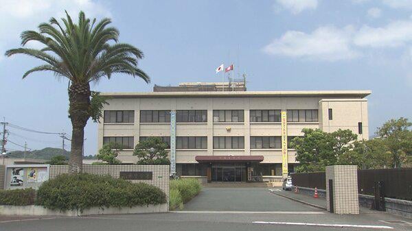 「酒を飲んで何も食べていなかったので、車を運転し焼肉屋に行った」 ”飲酒運転”の疑いで66歳男を逮捕 目撃者が2キロ以上追跡し通報 福岡県宗像市
