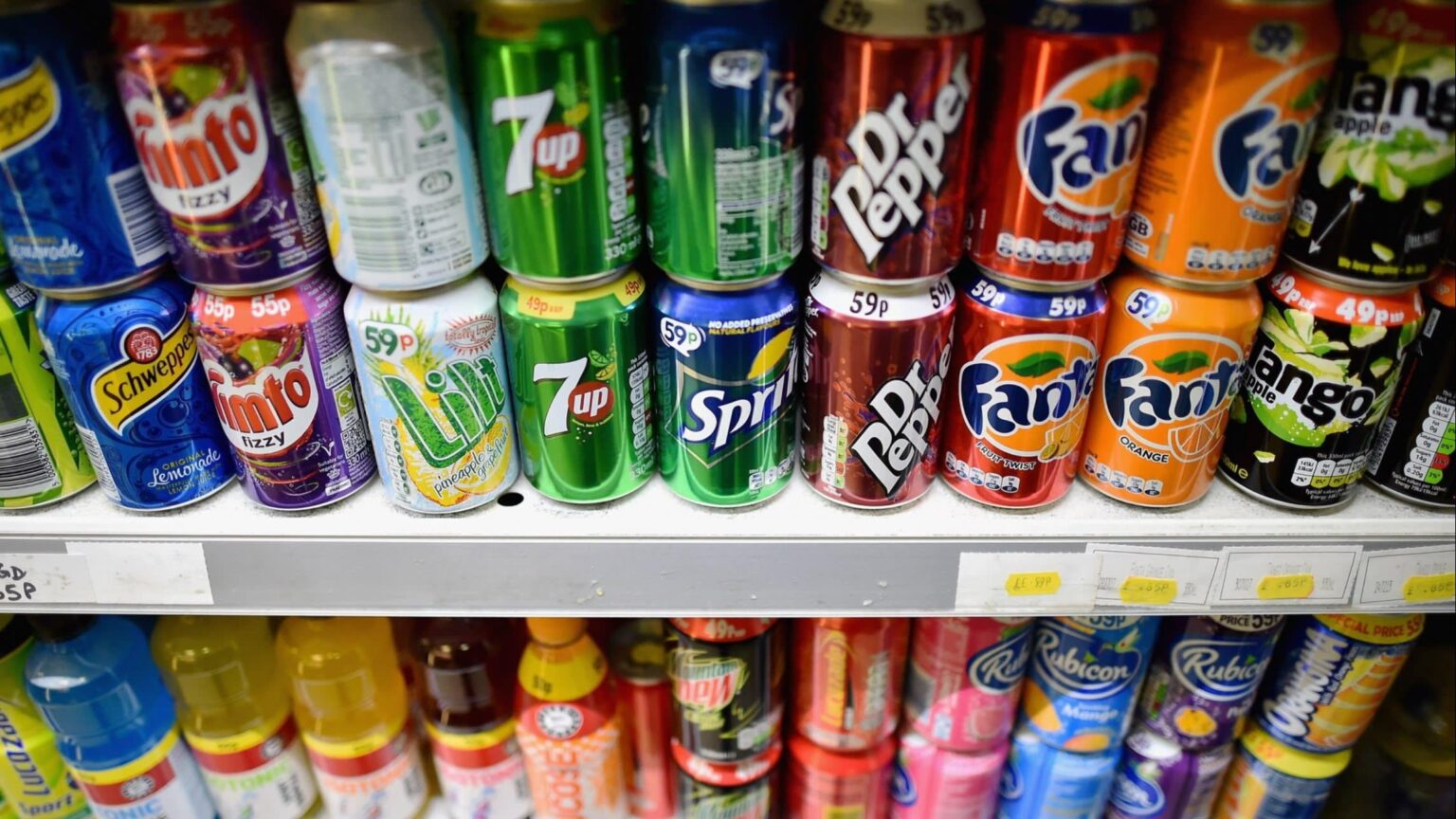 英国の砂糖税がより多くのソフトドリンクとミルクシェイクに拡大される
