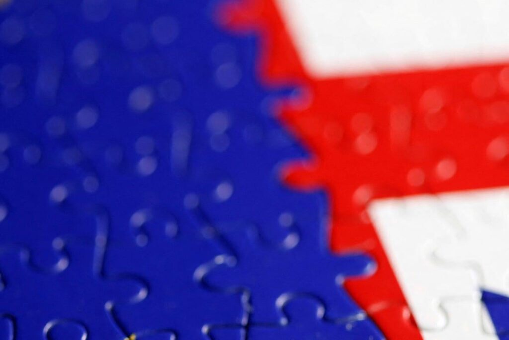 Brexitによる英国の税収損失は最大900億ポンド、新たな分析で判明