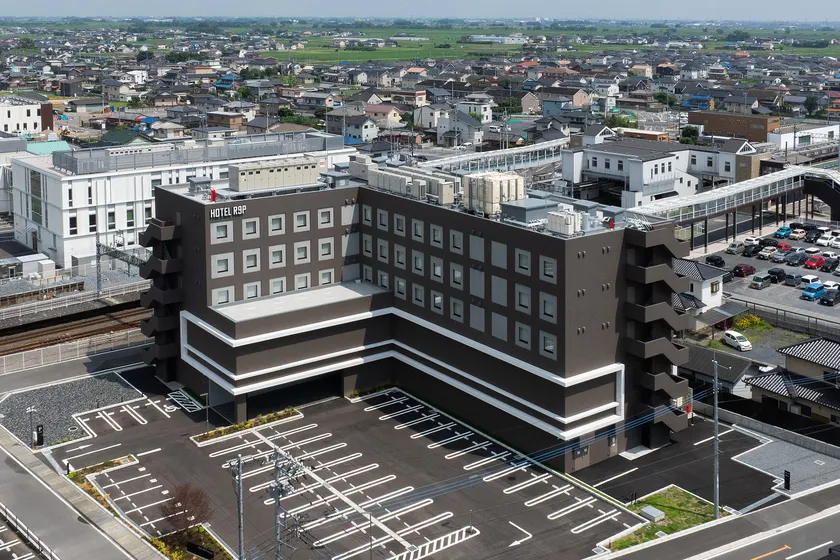 HOTEL R9 Premium 川俣駅前 外観