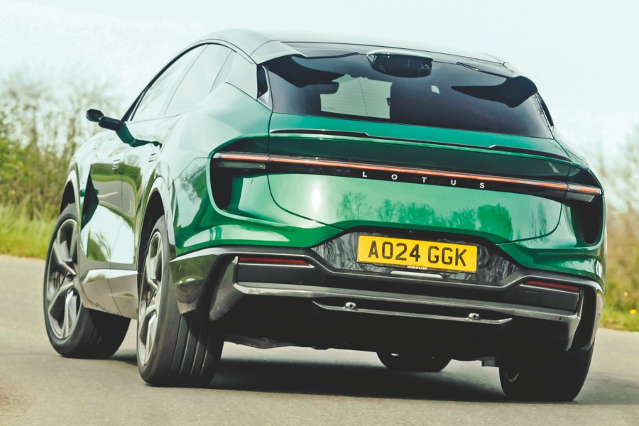 ロータス・エレトレ