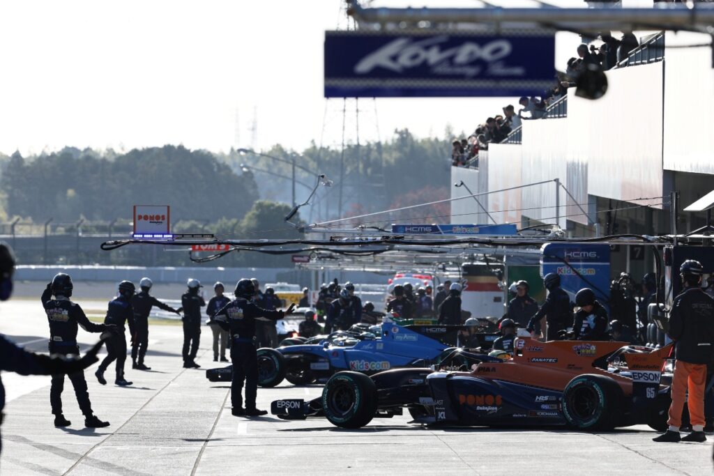 逆転王座狙う牧野がポールスタート。スーパーフォーミュラ第10戦鈴鹿:スターティンググリッド – autosport web 逆転王座狙う牧野がポールスタート。スーパーフォーミュラ第10戦鈴鹿 スターティンググリッド