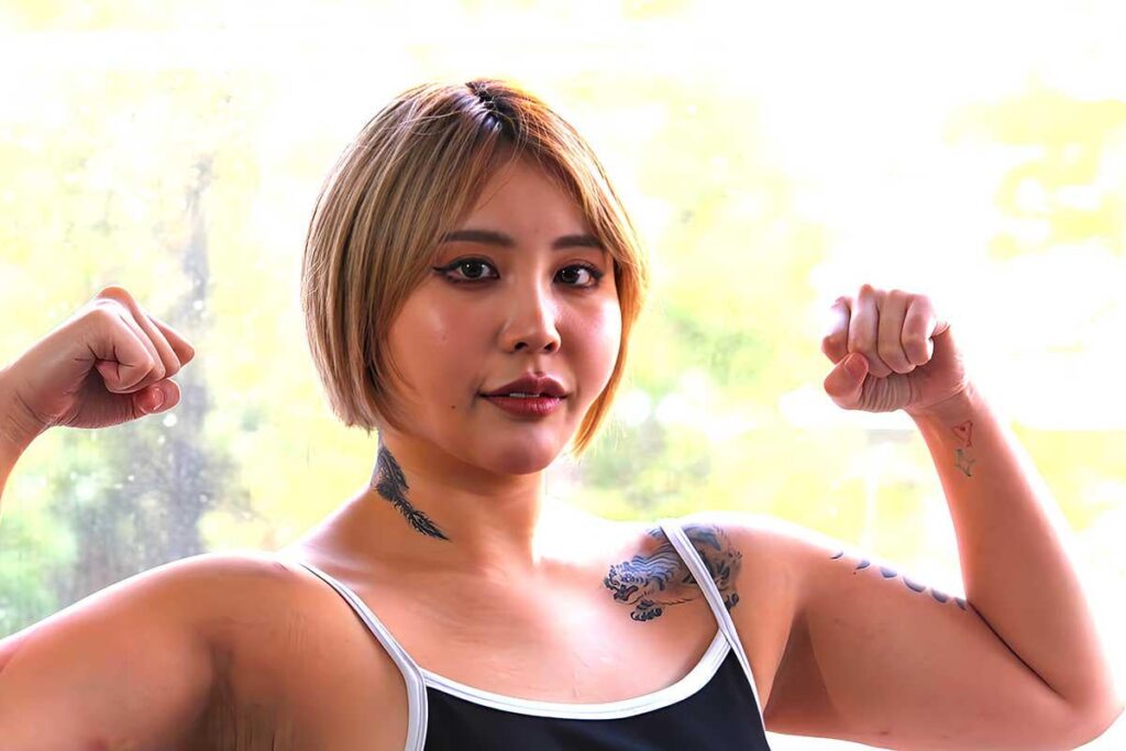 セクシー女優→プロレス転身の虎牙のん、SNSに届くアンチの声に言及　「タトゥー見せるな」には「アクセサリーと同じ感覚」