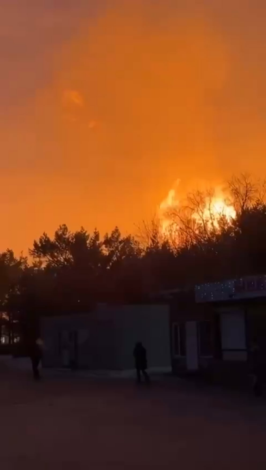 ロシアのオムスクでガスパイプラインが爆発
