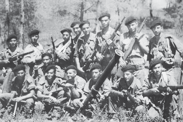 キプロス: EOKA B がトルコ系キプロス民間人を殺害していたとき - Ξεκίνημα