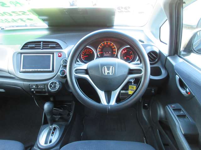 ホンダ フィット 1.3 G 車検9年10月 走行52200km キーレス ETC付 茨城県の詳細画像 その15