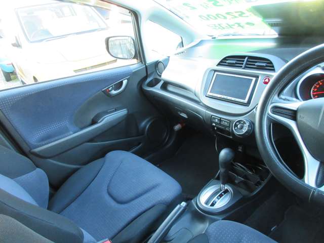 ホンダ フィット 1.3 G 車検9年10月 走行52200km キーレス ETC付 茨城県の詳細画像 その16