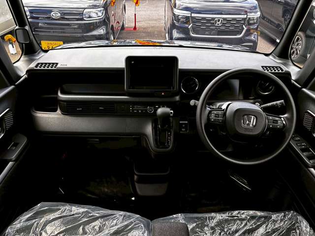 車検もユアーズにお任せ！最短４５分で出来る立ち合い車検で、実際の部品が見れるので安心していただけます！