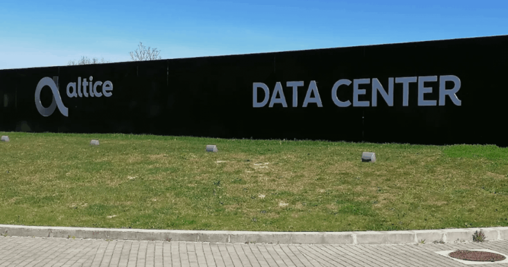 スペインの企業がコビリャンのデータセンターを1億2000万で購入