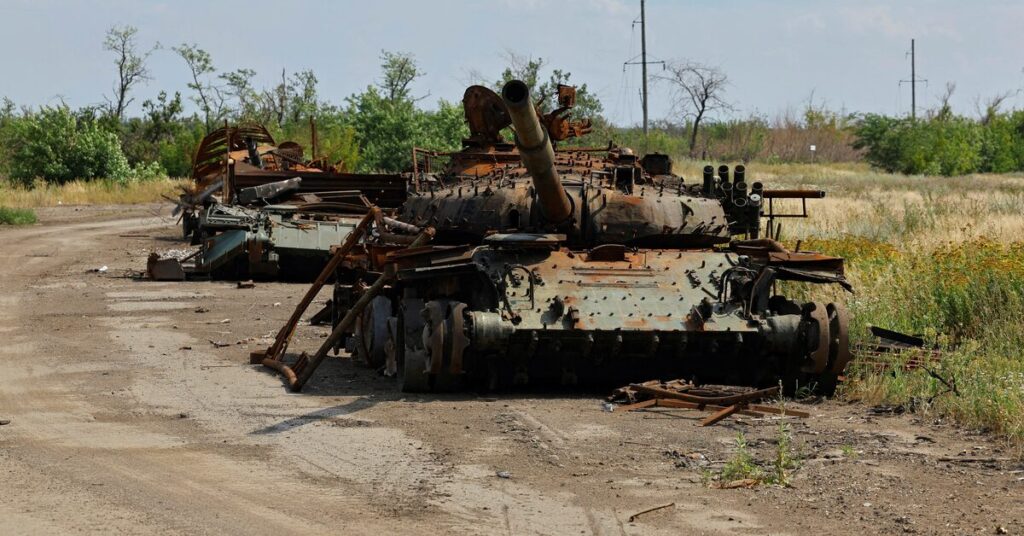 Scenes from the frontlines as outnumbered Ukraine fights off Russian attacks – July 21, 2025 Scenes from the frontlines as outnumbered Ukraine fights off Russian attacks - July 21, 2025