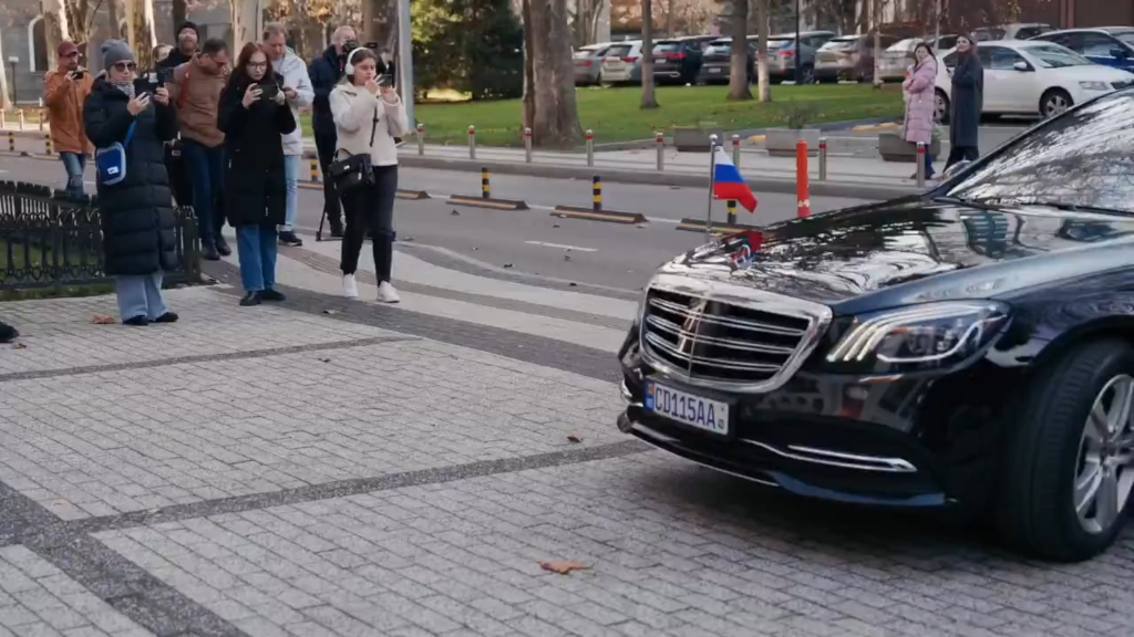 駐モルドバのロシア大使がモルドバMFAから呼び出され、昨日モルドバの家に落下したドローンの実物を提示された。