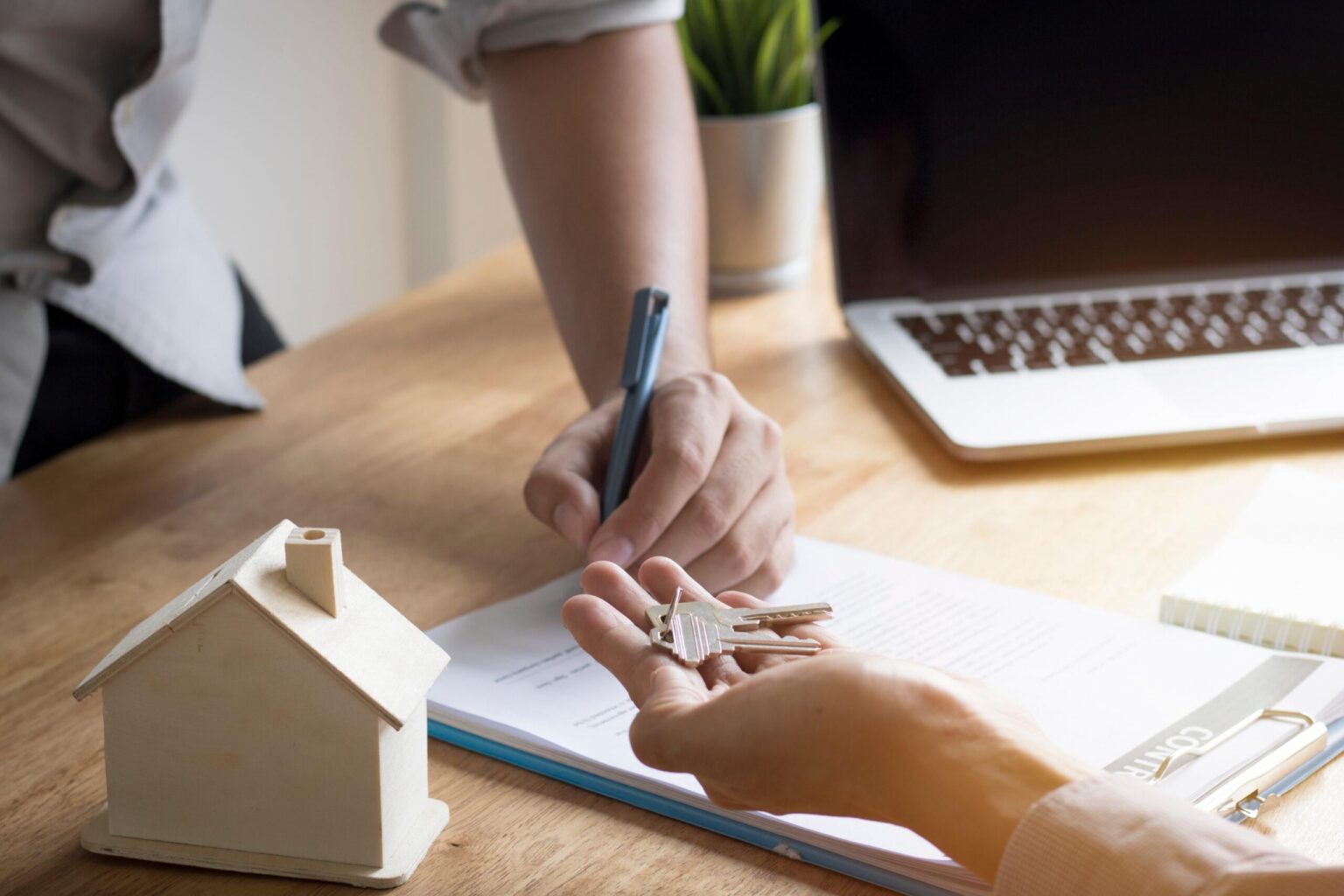 家賃の凍結解除により、2019年まで契約が締結されたアパートでは最大30％の値上げが見込まれる