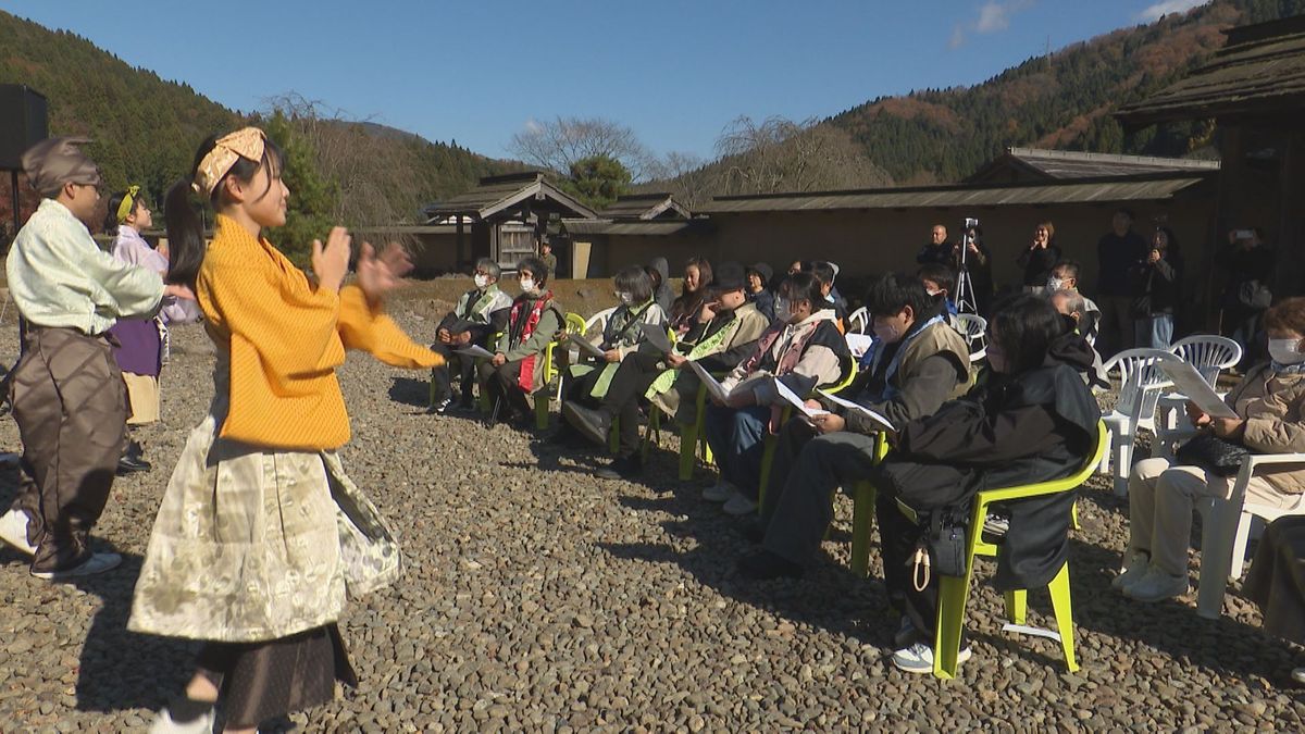 「2時間立ち寄り」から「6時間滞在」に　復原街並み散策や特別ショー、戦国フレンチ　一乗谷朝倉氏遺跡エリアの魅力、多彩なコンテンツで　モニターツアーでヒント探る