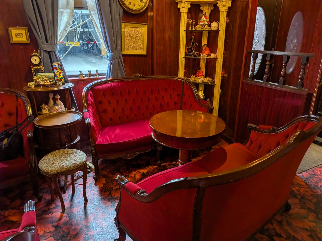 Cafe &Music ラフォーレ