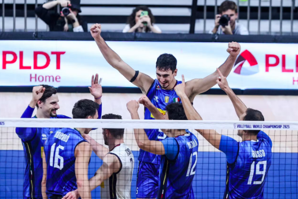 Italy và Ba Lan vào bán kết giải bóng chuyền nam vô địch thế giới - 1