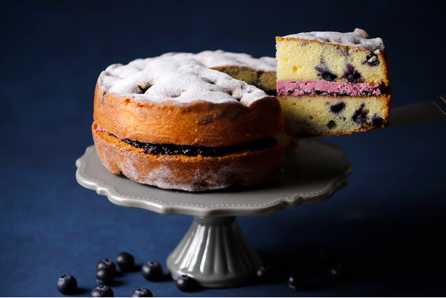 【Sir Thomas LIPTON】英国女王が愛したケーキ×わかさ生活とのコラボレーション企画。『ブルーベリー・ヴィクトリアセット』を11月20日(木)から販売します。:紀伊民報AGARA|和歌山県のニュースサイト 【Sir Thomas LIPTON】英国女王が愛したケーキ×わかさ生活とのコラボレーション企画。『ブルーベリー・ヴィクトリアセット』を11月20日(木)から販売します。:紀伊民報AGARA|和歌山県のニュースサイト