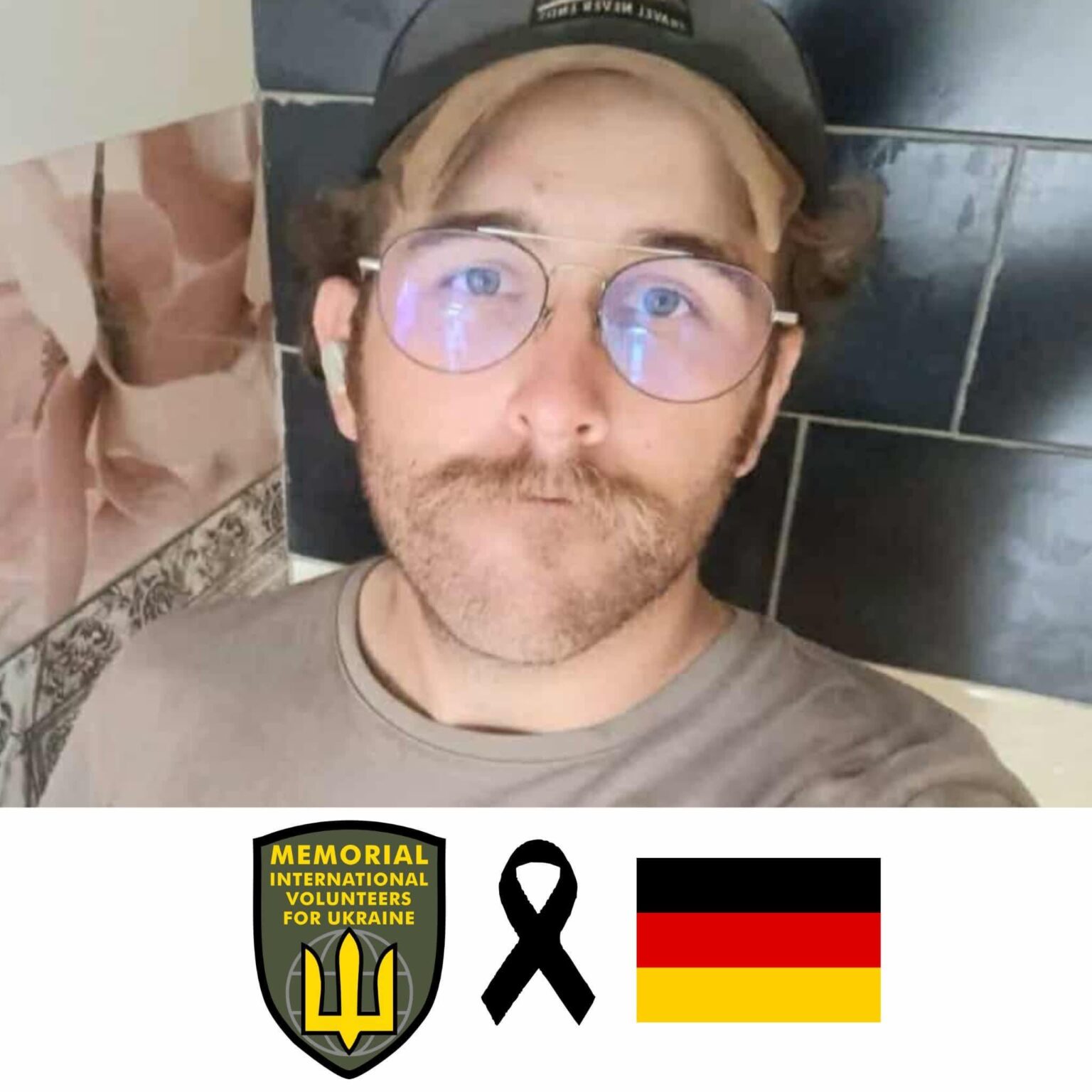 「ウクライナで志願兵として奉仕していた私たちの最愛のドイツ人兄弟ダニエル・カリンが戦場で亡くなりました。私たちの兄弟に名誉、栄光、そして感謝を。」 - オレナ・ロホザ