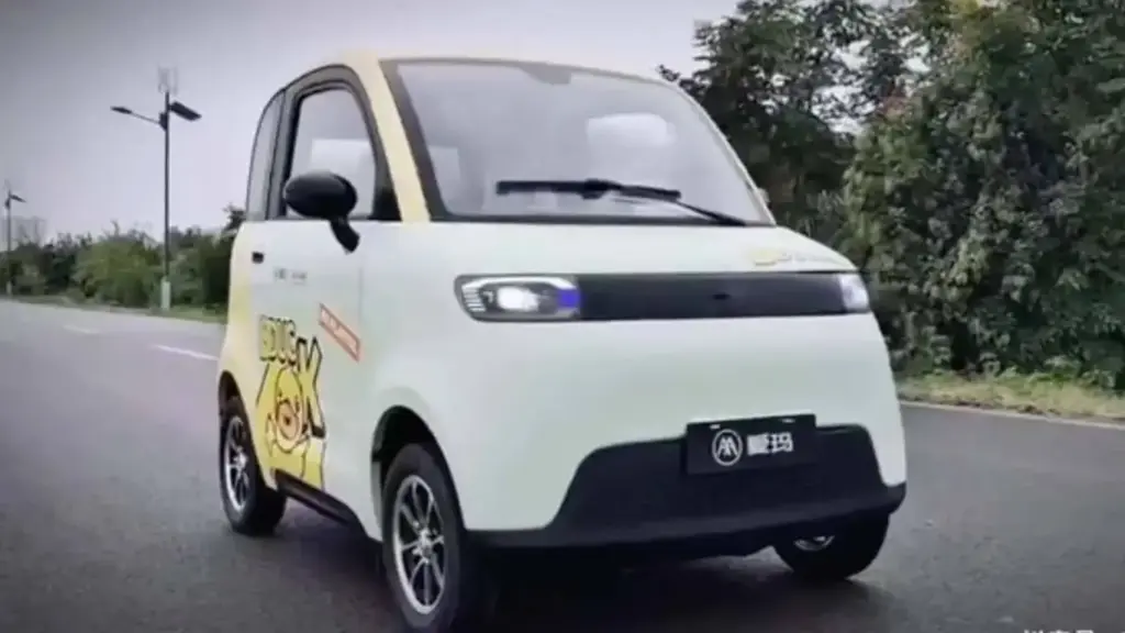 中国Aimaの超小型EV「A05」 ブラジルで2026年発売へ—シトロエン・アミ対抗、価格4.7万レアル〜 中国Aimaの超小型EV「A05」 ブラジルで2026年発売へ—シトロエン・アミ対抗、価格4.7万レアル〜